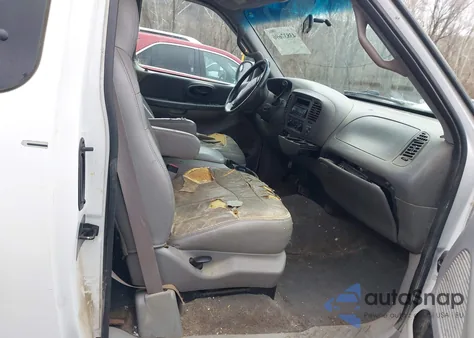 2000 Ford F-150 Lariat/Xl/Xlt from USA, damaged, VIN 1FTRX08L3YKA26271